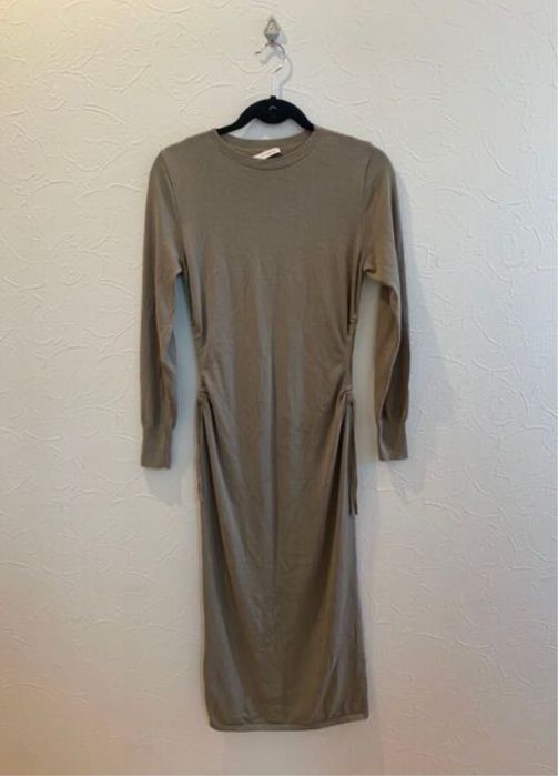 Одежда женская размер M