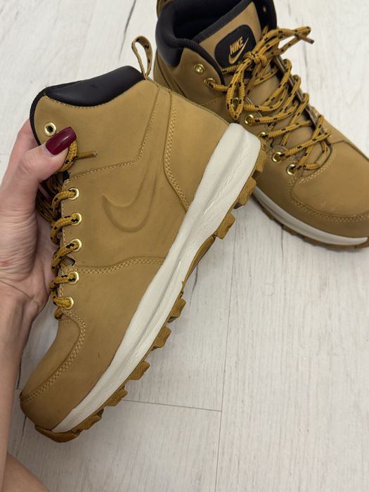 Nike MANOA leather