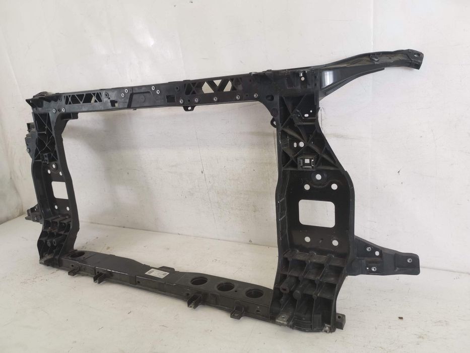 Предна траверса Хюндай Тусон / Hyundai Tucson Оригинална Повредена
