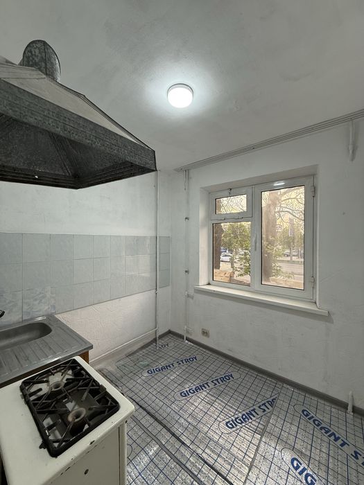 Samarqand Shahar markazida 1 xonali kvartira sotiladi!