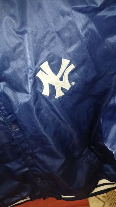 Продам куртку Адидас  мужская