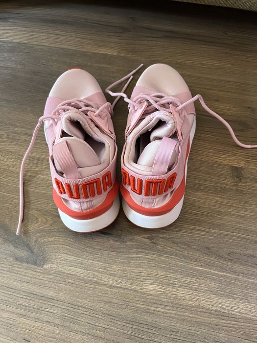 Маратонки Puma 37,5 номер