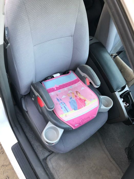 Бустер,детское кресло