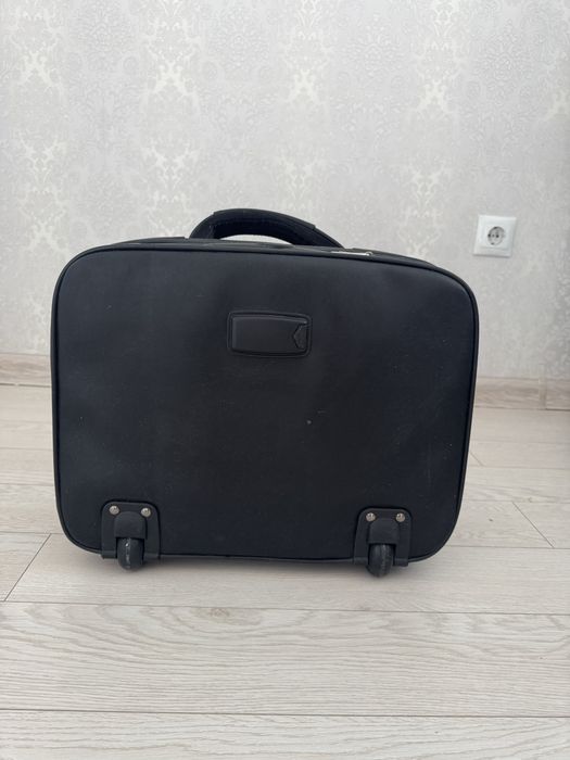 Маленький чемодан