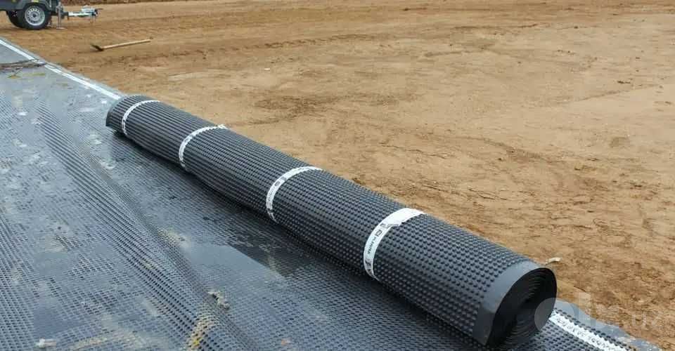 Planter гидроизоляция для отмостки Россия Профилированная дренажная