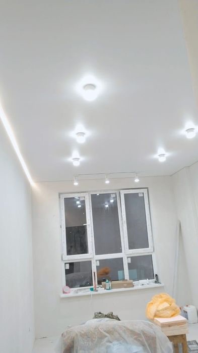 Натяжные потолки по 1500 за м²