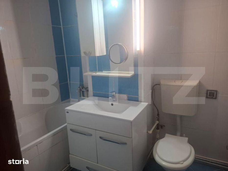 Apartament 3 camere, 73 mp, zona Micro 11