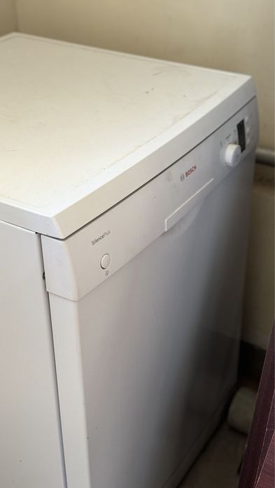 Mashina idish yuvadigan