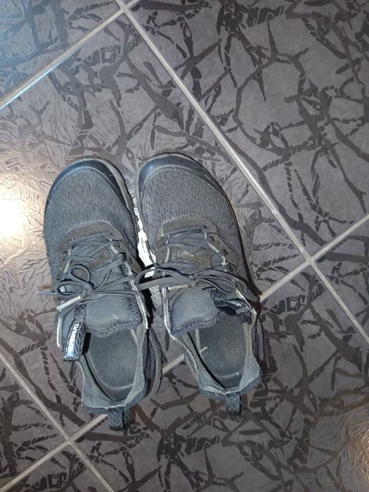 Спортни обувки за юноши промо цена