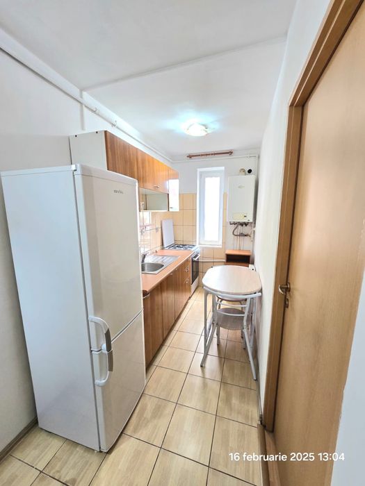 Proprietar inchiriez un apartament cu 1 camera