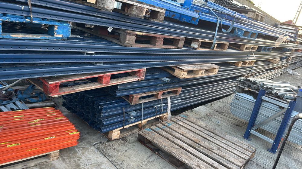 Rafturi metalice / platforma
