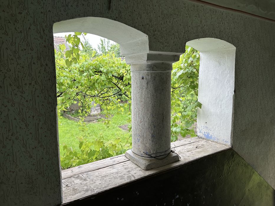 Casa traditionala taraneasca din 1899 de vanzare