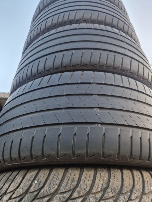 245 40 19 Bridgestone 2021