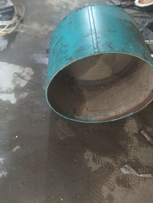 Продам бачок для воды  и ёмкость для воды