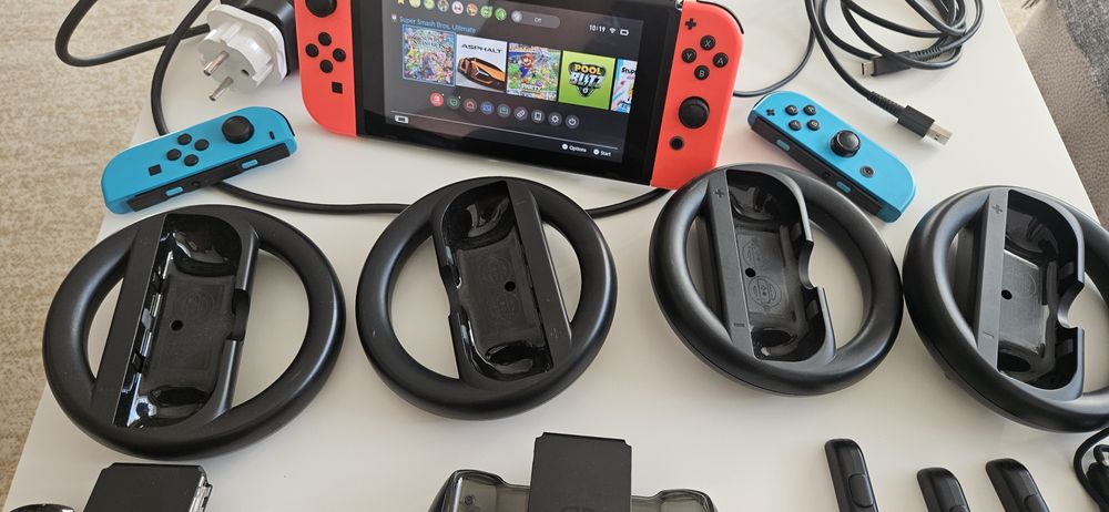Nintendo Switch - cu multiple accesorii