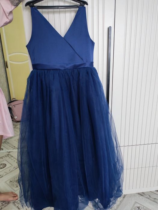 Продам платье подростковое