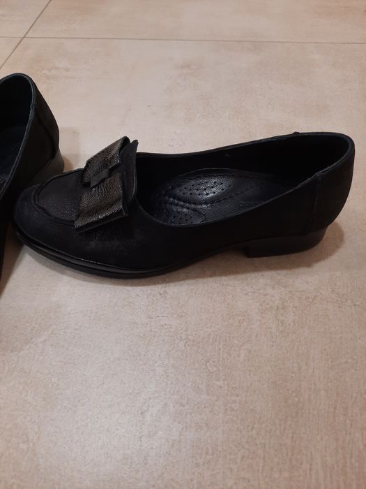 Дамски черни обувки