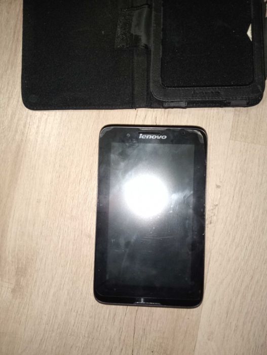 Таблет lenovo a3300