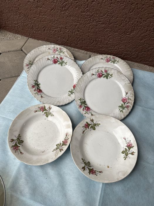 Продам посуду - тарелки.