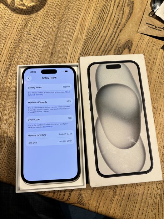 Iphone 15 negru 256GB liber de retea