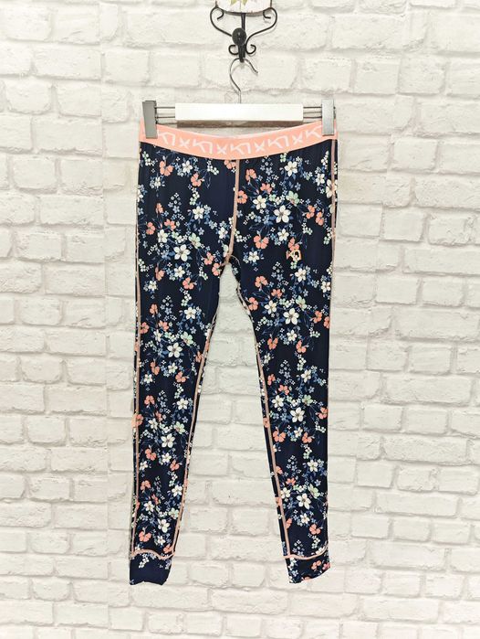 Kari Traa флорален сет / комплект за фитнес / бягане размер L