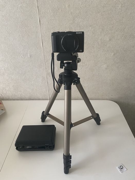 Продам фото аппарат Sony.