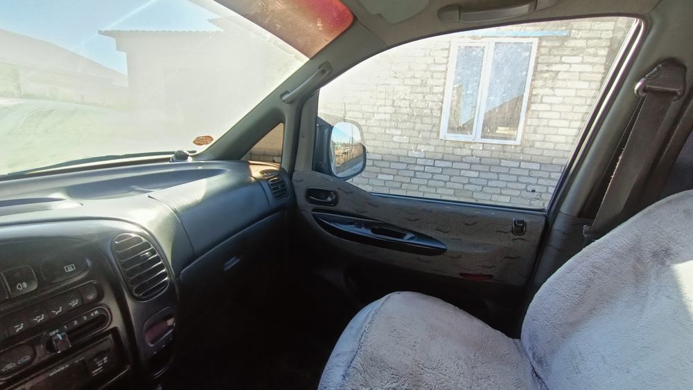 Продам хундай Старекс 1999года