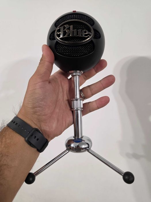 Microfon Blue The Snowball alb si negru