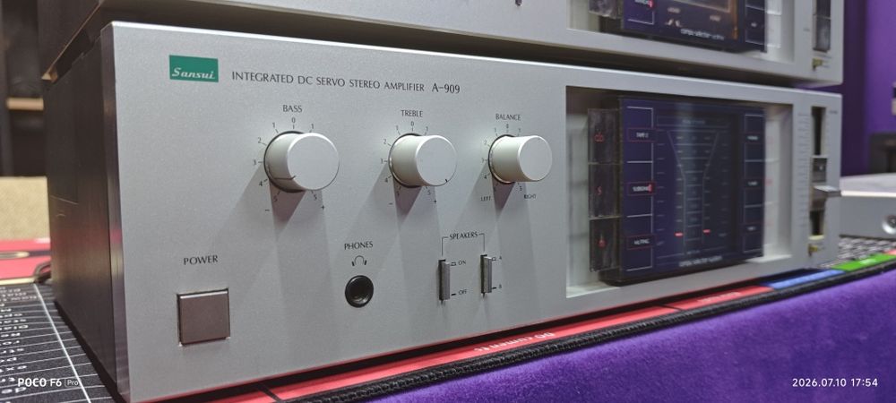 Усилитель Sansui A-909 , в отличном состоянии.