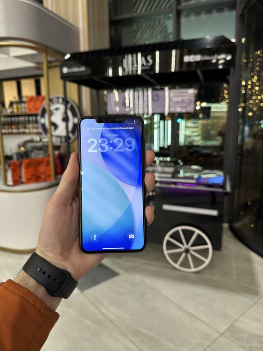 Iphone 11 pro max 256gb 77%