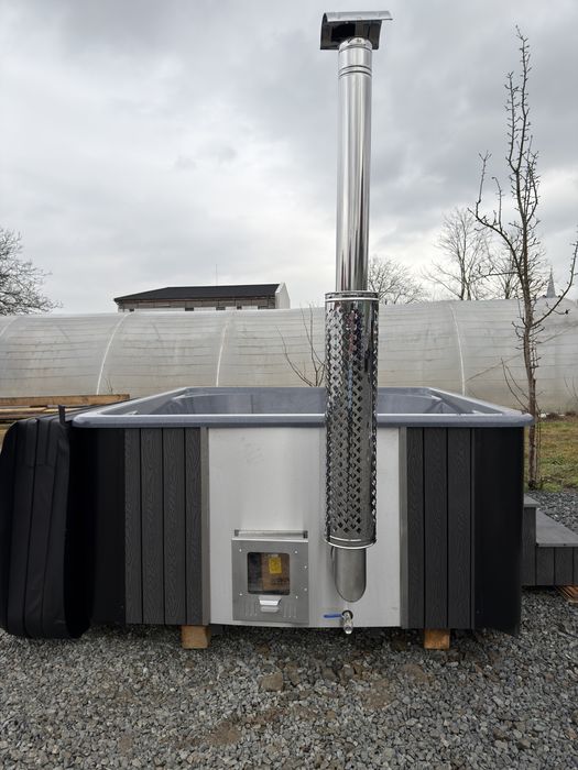 Jacuzzi din fibra de sticla patrat 10 persoane