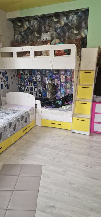 Продам детскую мебель