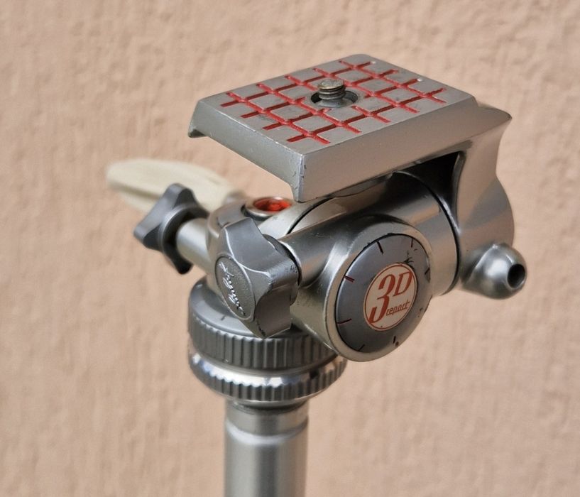 Trepied vintage Linhof