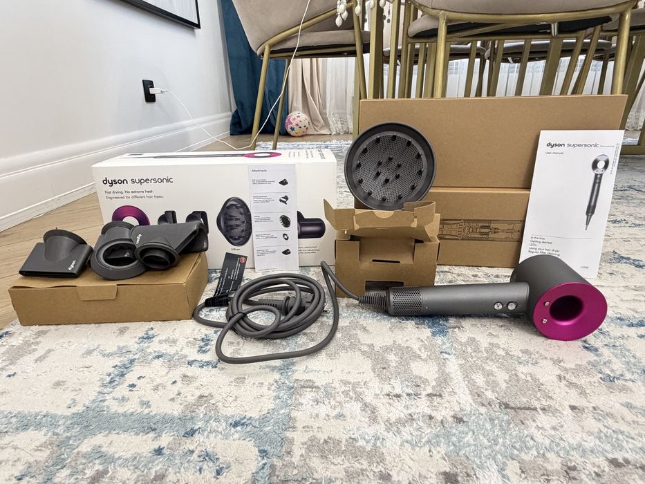 Продам фен Dyson Supersonic HD08 (люксовое качество)