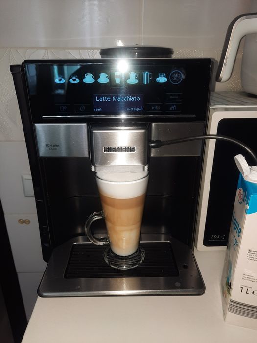 Espressor Siemens EQ6 PLUS S500