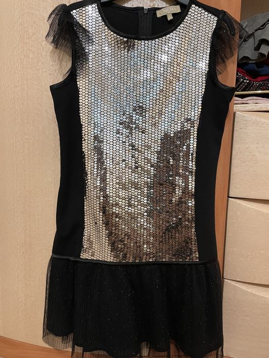 Платье нарядное