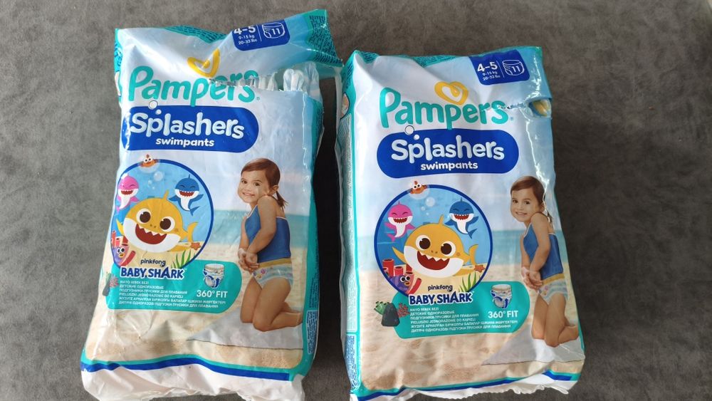 Пелени за плуване Pampers Splashers Baby Shark размер 4, 9-15 кг