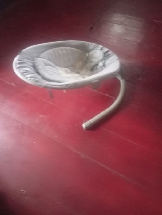 Продам кресло качалка