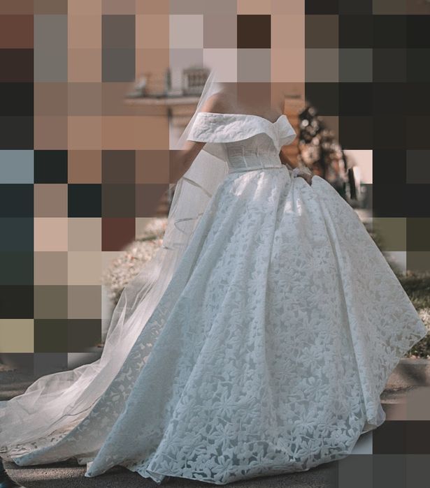 Булчинска рокля тип принцеса с шлейф + подарък дълг воал