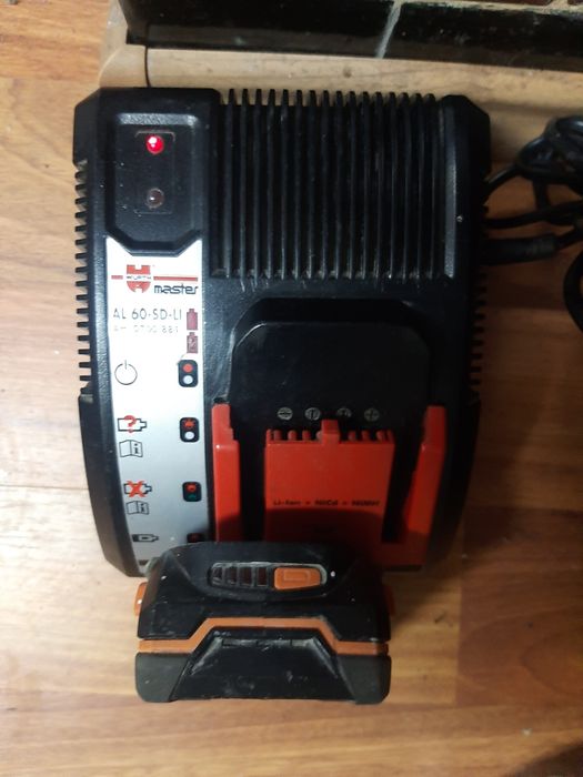 Încărcător Aeg ,Wurth ,Ridgid .