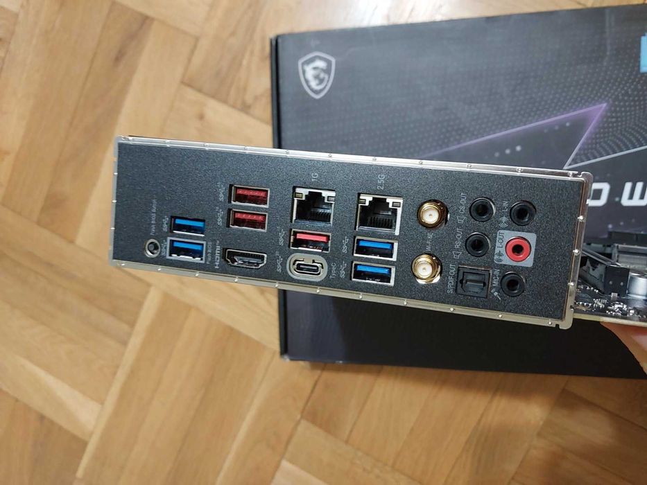 Intel Core i9 12900K + MSI Z790 Gaming Pro Wi-Fi DDR5