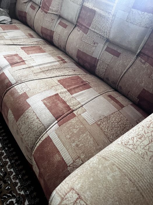 Продам шикарный диван