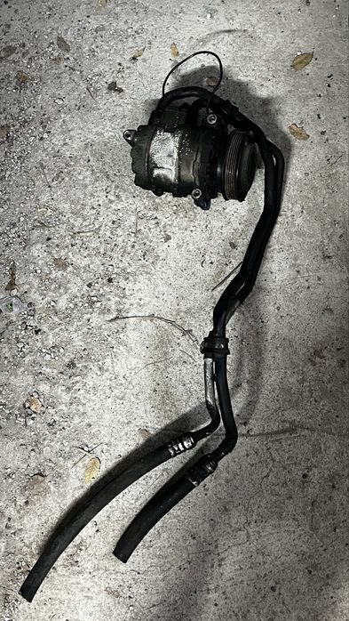 Продам компрессор от Audi  [V6 2.8]