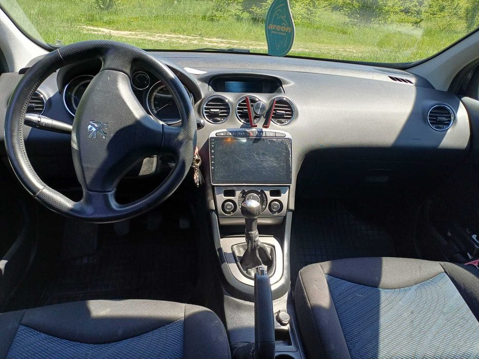 PEUGEOT 308 2011 — imagine 5