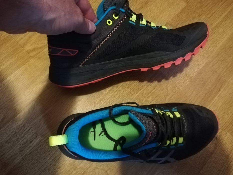 Asics Fuji Lyte XT mar 42