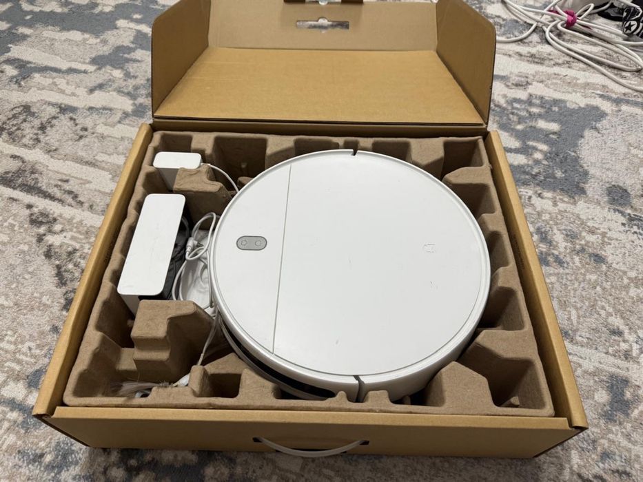 Робот пылесос…..