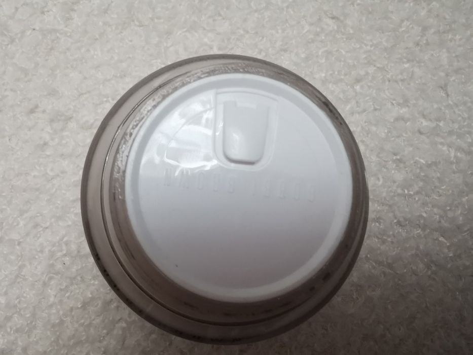 BOBBI BROWN Vitamin Enriched Face Base