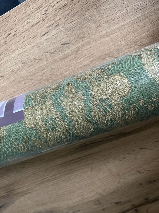 Продам обои за 4000