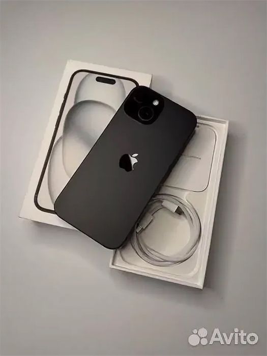 Продам айфон 15 на 128 гб