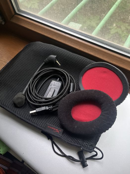 Ноутбук hp 15s + наушники hyperx cloud 2 срочно